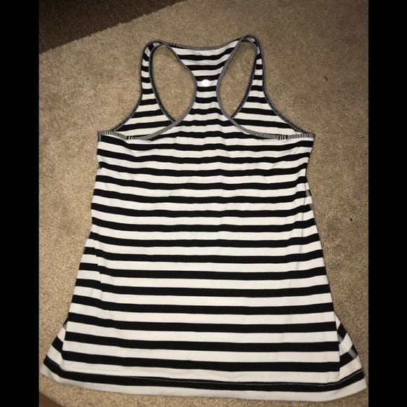 Lululemon athletica tank top - Picture 2 of 2